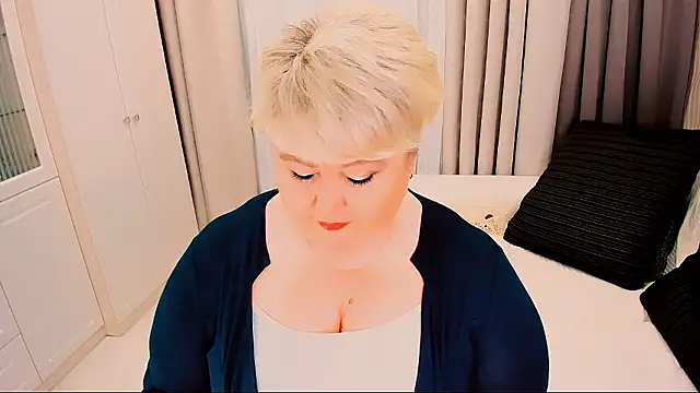 BIGTITSBBW online show from 01/10/26, 12:40