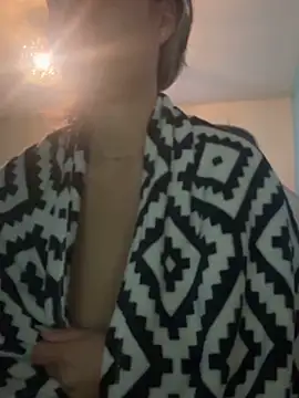 Snapshot of BabyNila chatting on 10/10/25, 06:01 BabyNila online show from 10/10/25, 06:01