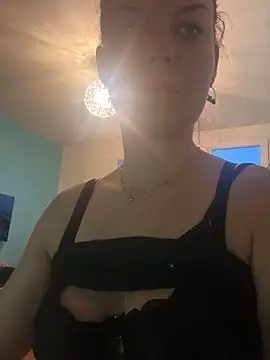 Snapshot of BabyNila chatting on 10/20/25, 06:14 BabyNila online show from 10/20/25, 06:14