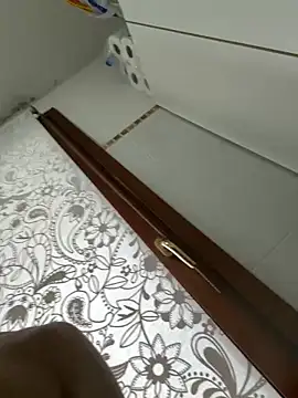 giovanni5281 online show from 04/13/26, 07:58