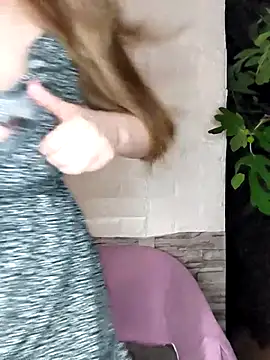 Snapshot of SexyMichellexo chatting on 06/26/26, 10:47 SexyMichellexo online show from 06/26/26, 10:47