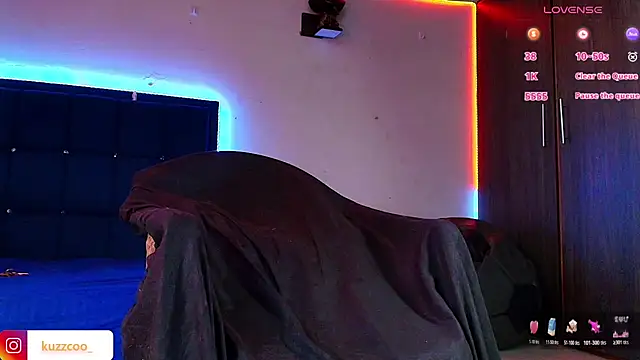 kuzzcoo online show from 04/10/26, 02:11