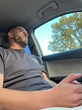 ElChapoGuzman95 online show from 10/28/25, 05:33