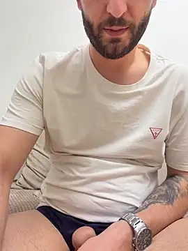 ElChapoGuzman95 online show from 03/19/26, 06:56