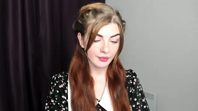 Snapshot of _comefeelme_ chatting on 01/25/25, 12:26 comefeelme online show from 01/25/25, 12:26