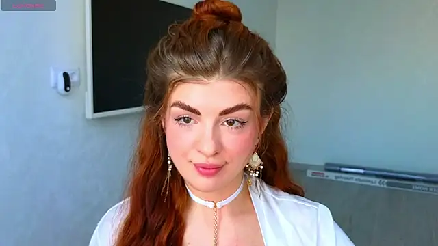 Snapshot of _comefeelme_ chatting on 02/20/25, 11:42 comefeelme online show from 02/20/25, 11:42