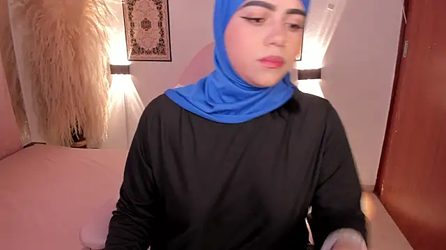 shayla 18 online show from 01/24/25, 08:00