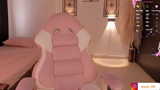 shayla 18 online show from 03/21/25, 09:12