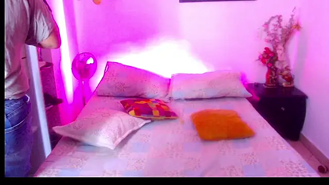 menfismuller2 online show from 12/15/25, 05:06