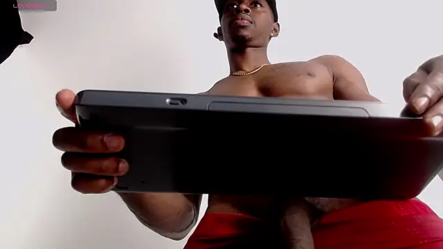 drake brwon 23 online show from 10/10/25, 06:34