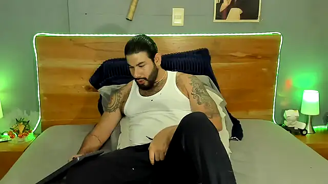 Prometeo-grizzly online show from 04/17/26, 04:59