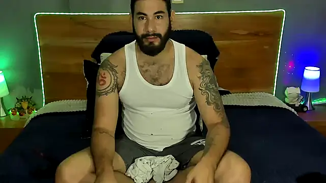 Snapshot of Prometeo-grizzly chatting on 06/04/26, 08:20 Prometeo-grizzly online show from 06/04/26, 08:20