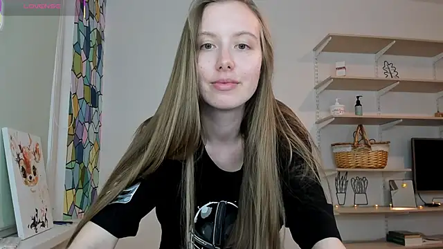 Peggy Beauty online show from 10/10/25, 01:43