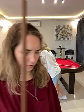 Nura n Sarah online show from 12/28/24, 08:16