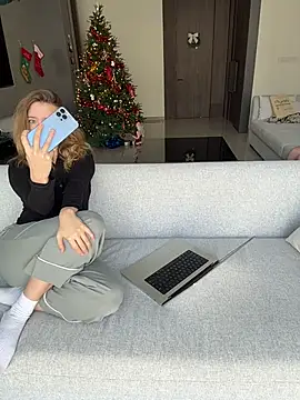 Nura n Sarah online show from 01/10/26, 04:58