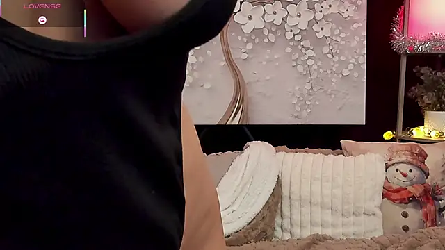 Entitled Bitch online show from 12/21/25, 11:45