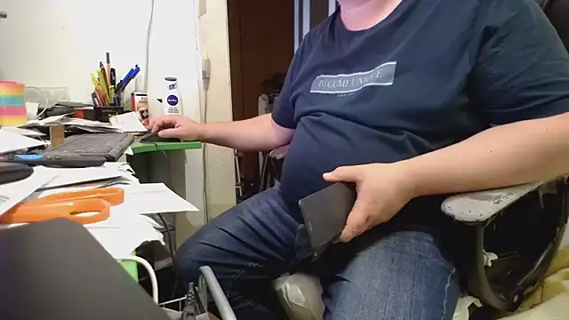 tipko123 online show from 10/10/25, 03:33