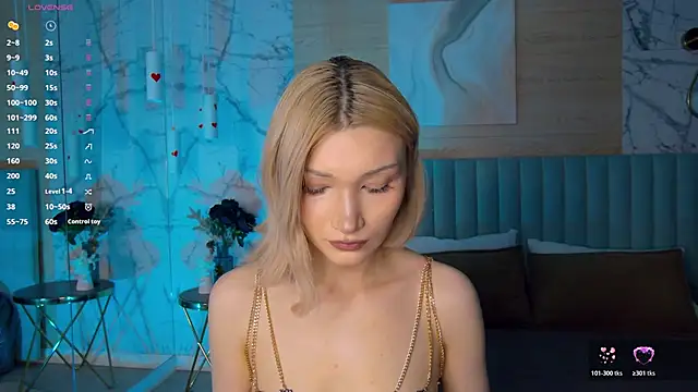 Snapshot of CarolReeves chatting on 02/26/26, 04:50 CarolReeves online show from 02/26/26, 04:50