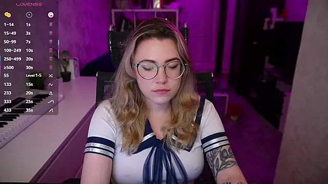 RemyCute online show from 09/18/25, 06:54