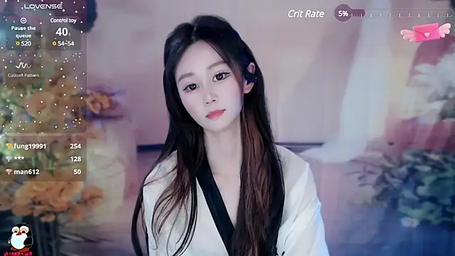 Snapshot of Aimee-520 chatting on 01/15/25, 10:49 Aimee-520 online show from 01/15/25, 10:49