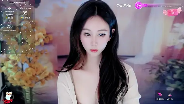 Snapshot of Aimee-520 chatting on 02/10/25, 01:11 Aimee-520 online show from 02/10/25, 01:11