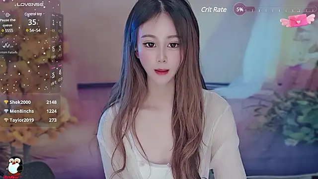 Snapshot of Aimee-520 chatting on 02/26/25, 01:19 Aimee-520 online show from 02/26/25, 01:19