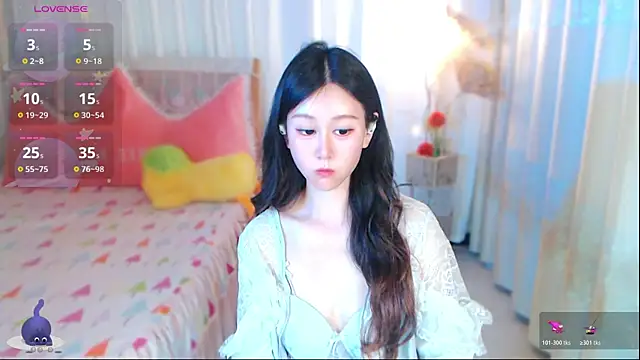 Aimee-520 online show from 05/26/26, 07:37