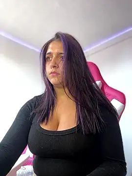 Alicia Ruiz online show from 01/16/26, 06:12