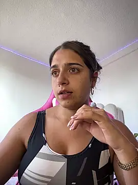 Alicia Ruiz online show from 07/01/26, 08:08
