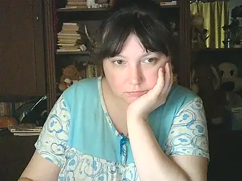 CarrieQPeach online show from 05/02/26, 08:14