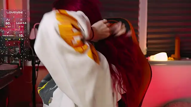 BlueCherryy online show from 10/13/25, 05:57