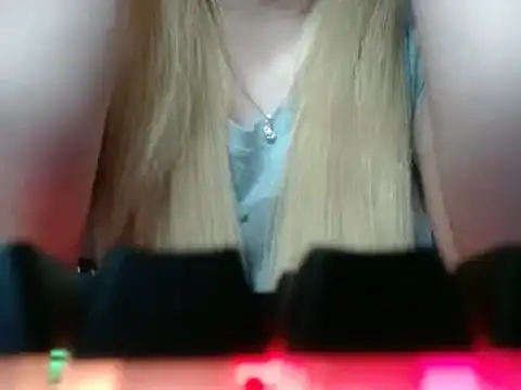 69liamilk69 online show from 12/08/24, 06:01