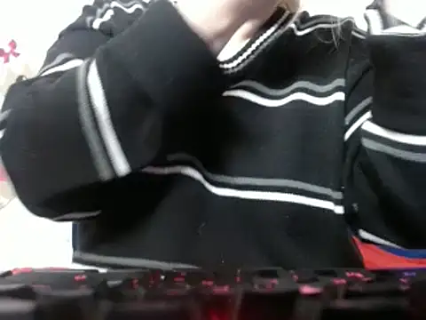 Snapshot of 69liamilk69 chatting on 12/16/24, 05:27 69liamilk69 online show from 12/16/24, 05:27