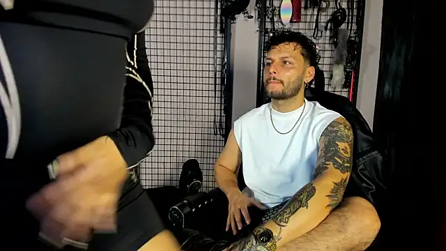 Twisted Fantasy online show from 02/03/26, 04:21