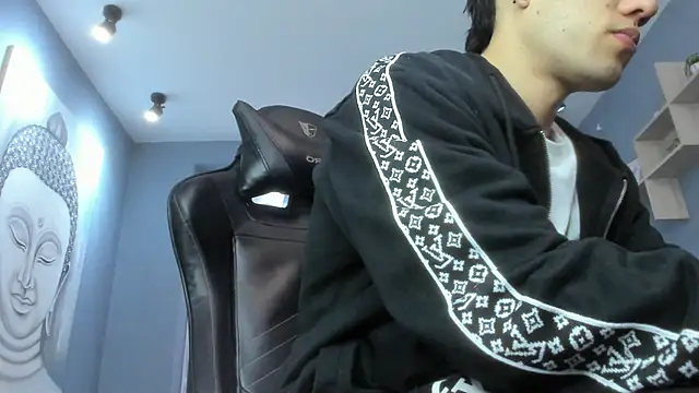 alexgiraldo  online show from 01/20/25, 02:57