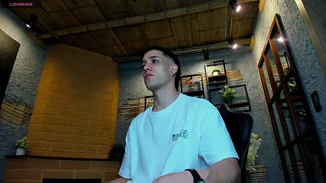 alexgiraldo  online show from 01/22/25, 11:12