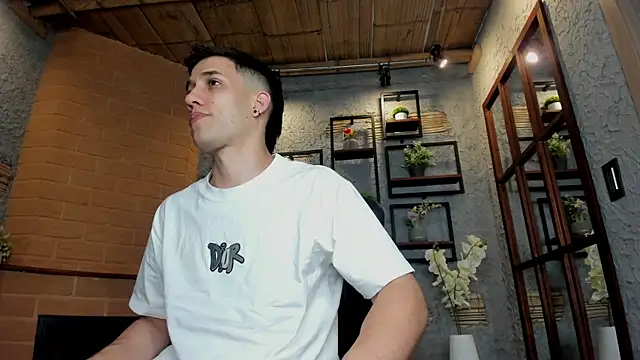 alexgiraldo  online show from 01/24/25, 11:26