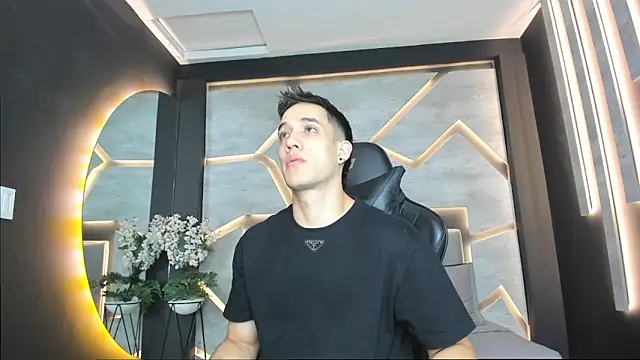 alexgiraldo  online show from 01/27/25, 11:22