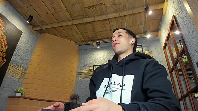 alexgiraldo  online show from 03/07/25, 02:56