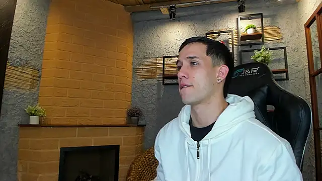 alexgiraldo  online show from 03/09/25, 11:14