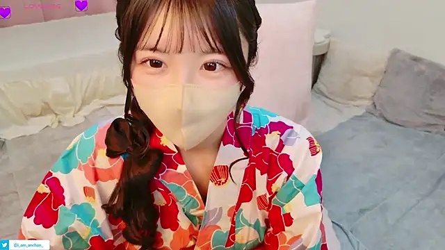 anchan  online show from 07/25/26, 01:08