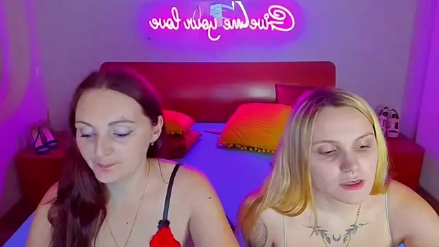 Snapshot of MagicEyess chatting on 01/11/25, 11:02 MagicEyess online show from 01/11/25, 11:02