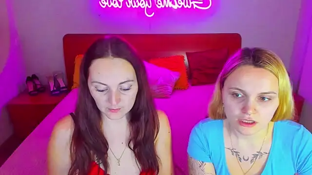 Snapshot of MagicEyess chatting on 01/22/25, 07:14 MagicEyess online show from 01/22/25, 07:14