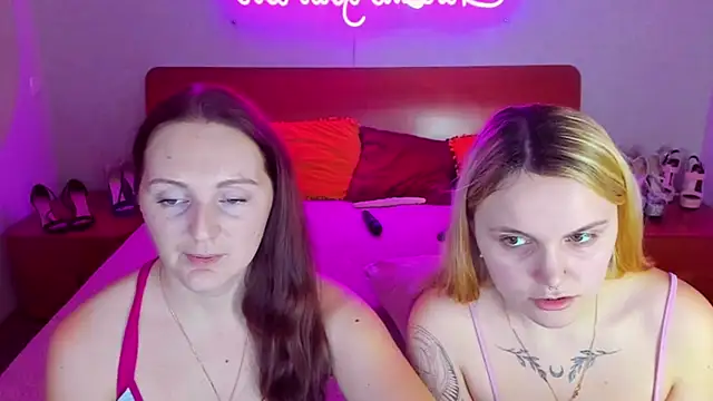 Snapshot of MagicEyess chatting on 02/02/25, 10:24 MagicEyess online show from 02/02/25, 10:24