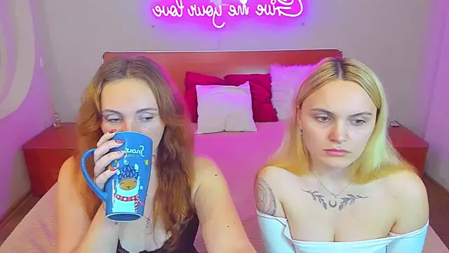 Snapshot of MagicEyess chatting on 11/23/25, 05:57 MagicEyess online show from 11/23/25, 05:57