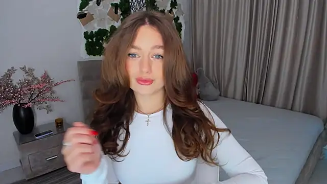 MiracleCurly online show from 02/08/25, 01:22