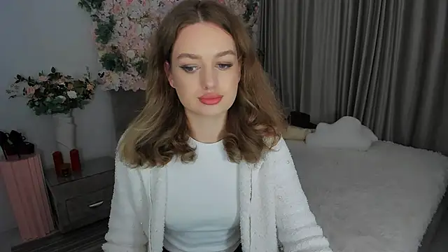 MiracleCurly online show from 10/07/25, 07:22