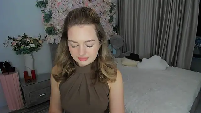 MiracleCurly online show from 10/08/25, 06:05