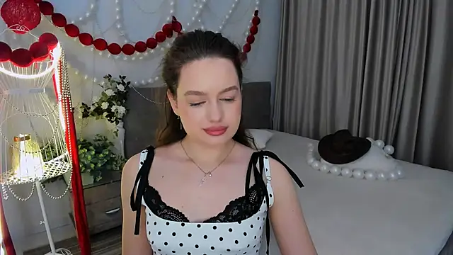 MiracleCurly online show from 03/22/26, 10:07