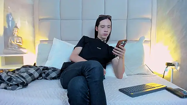 Hecatee 77 online show from 11/09/25, 07:23